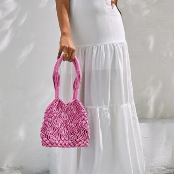 New pink crochet hollow out bag - Picture 3 of 9